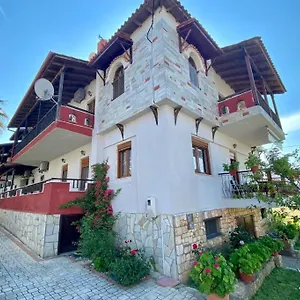 Aloni , Afytos Yunanistan